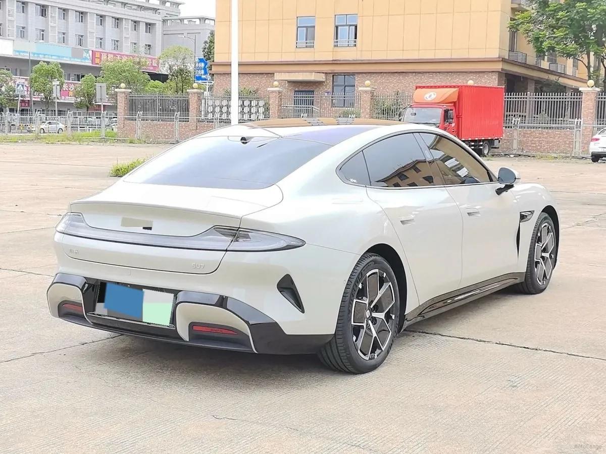 2024 Xiaomi SU7 BEV 73.6KWH image 8