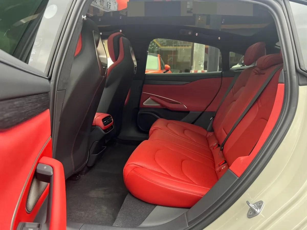 2024 Xiaomi SU7 BEV 101KWH image 8