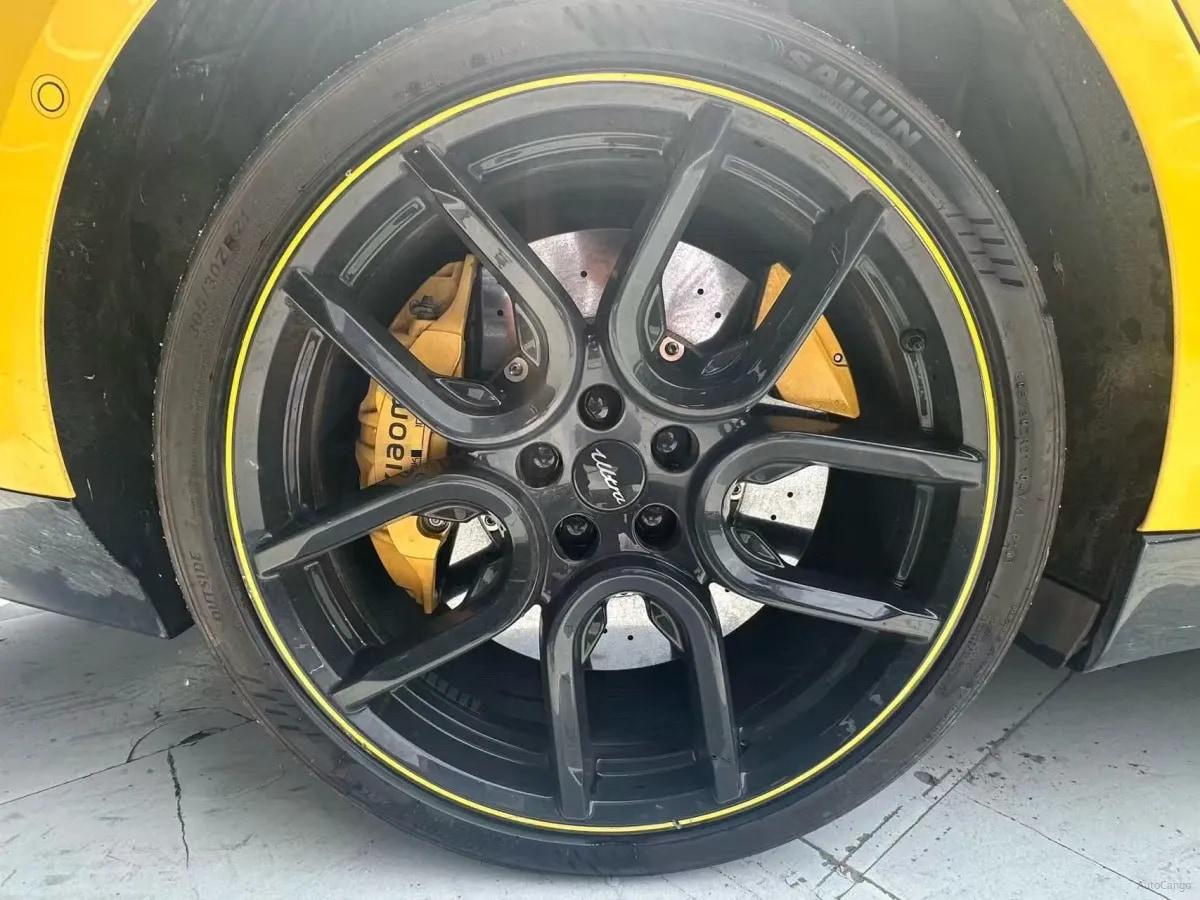2025 Xiaomi SU7 Ultra BEV 93.7KWH 630km image 8