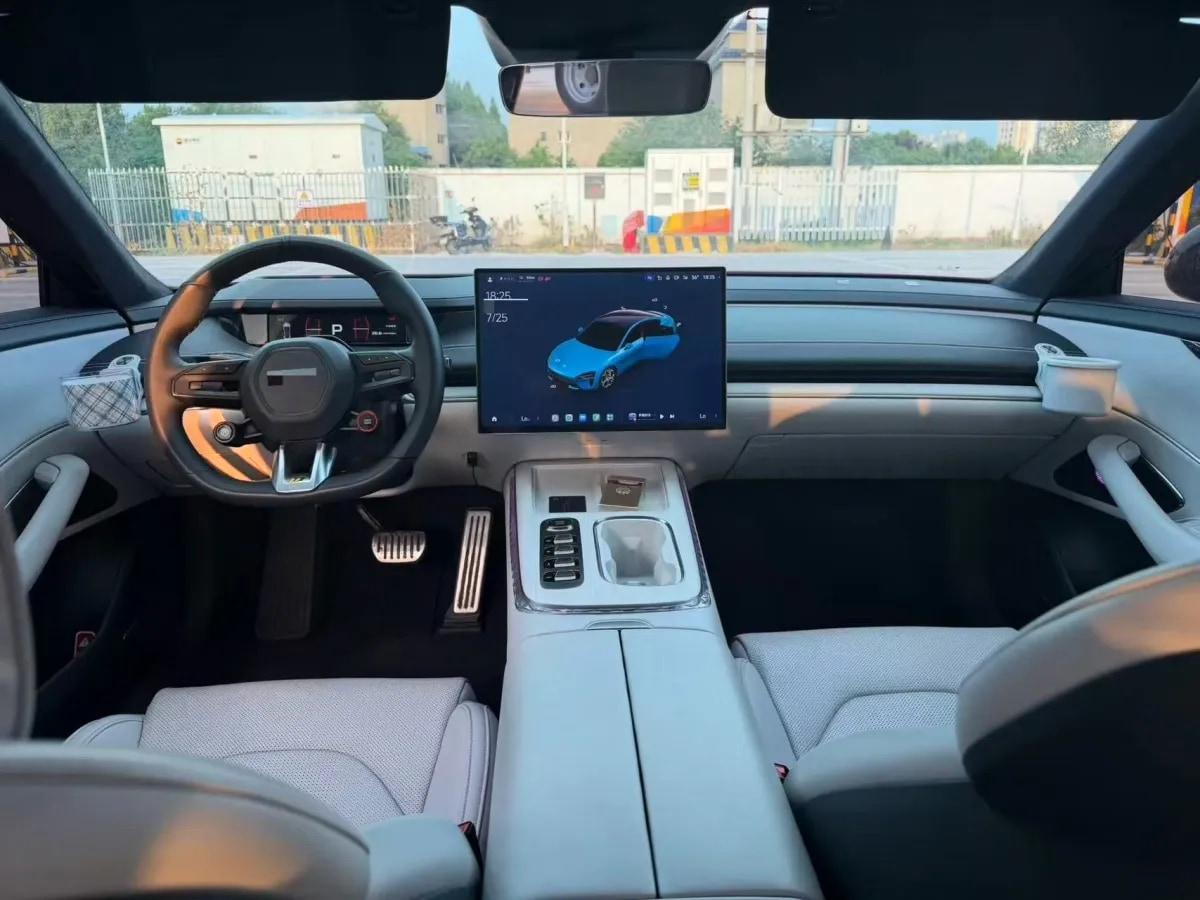2024 Xiaomi SU7 BEV 101KWH image 8