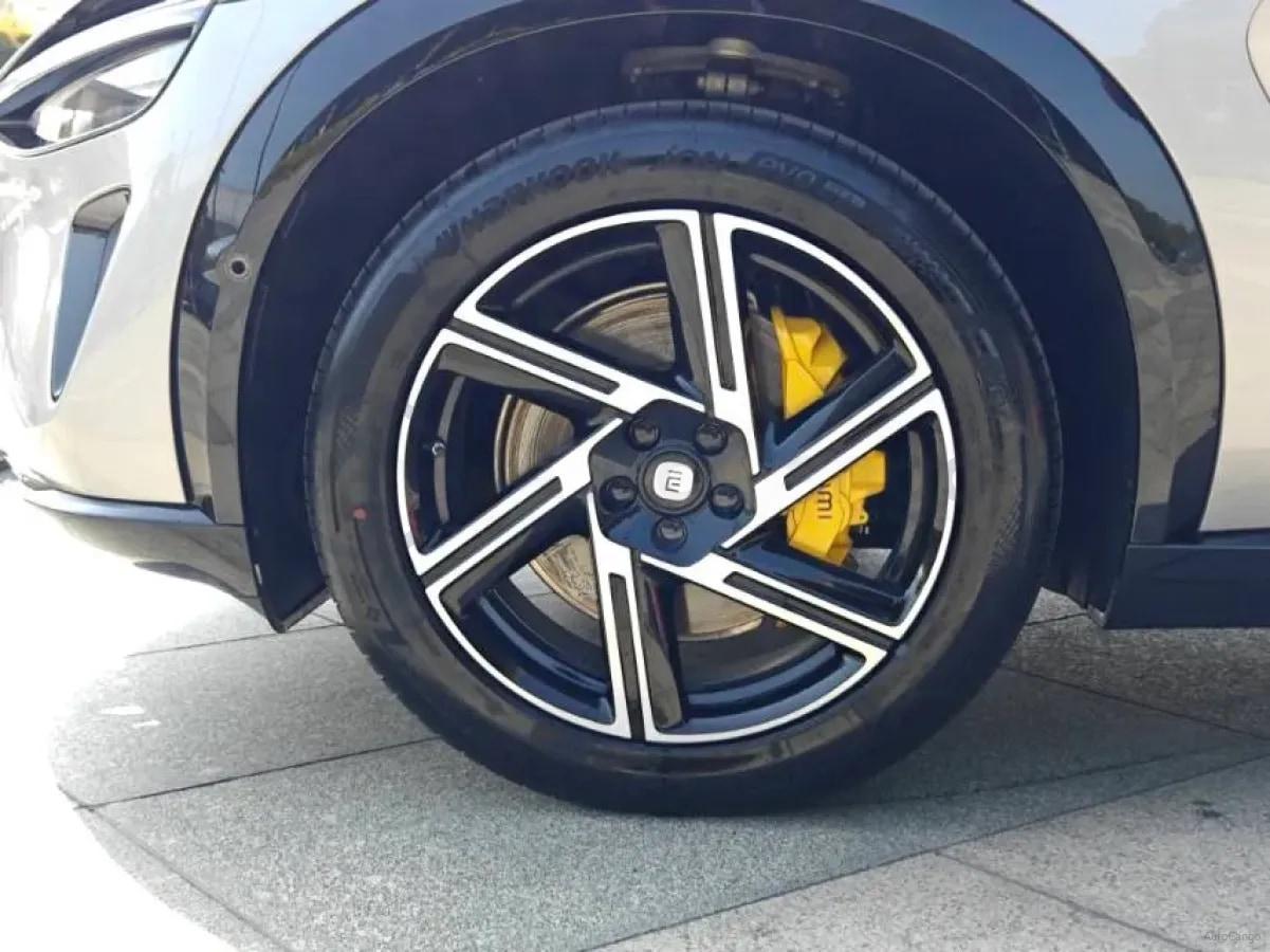 2025 Xiaomi YU7 BEV 96.3KWH image 8