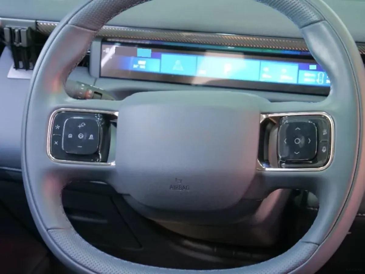 2025 LYNK&CO 900 2.0T 254HP L4 3DHT PHEV 52.38KWH 280km image 8