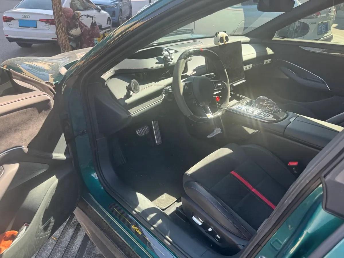 2025 Xiaomi SU7 Ultra BEV 93.7KWH 630km image 8