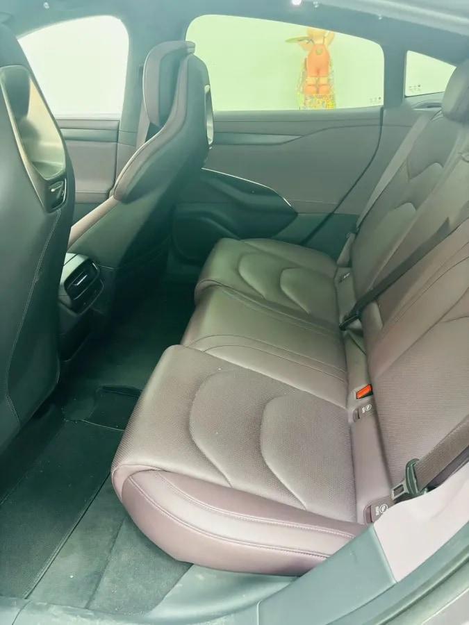 2024 Xiaomi SU7 BEV 94.3KWH image 8