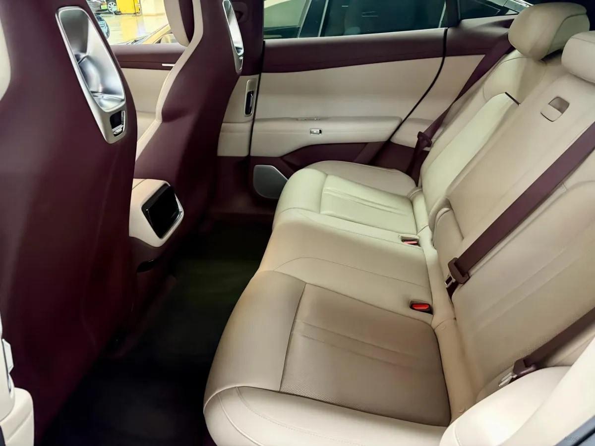 2025 Xiaomi YU7 BEV 96.3KWH image 8