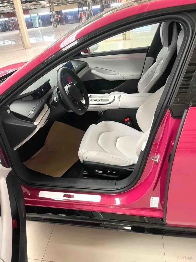 2024 Xiaomi SU7 BEV 73.6KWH 700km image 8