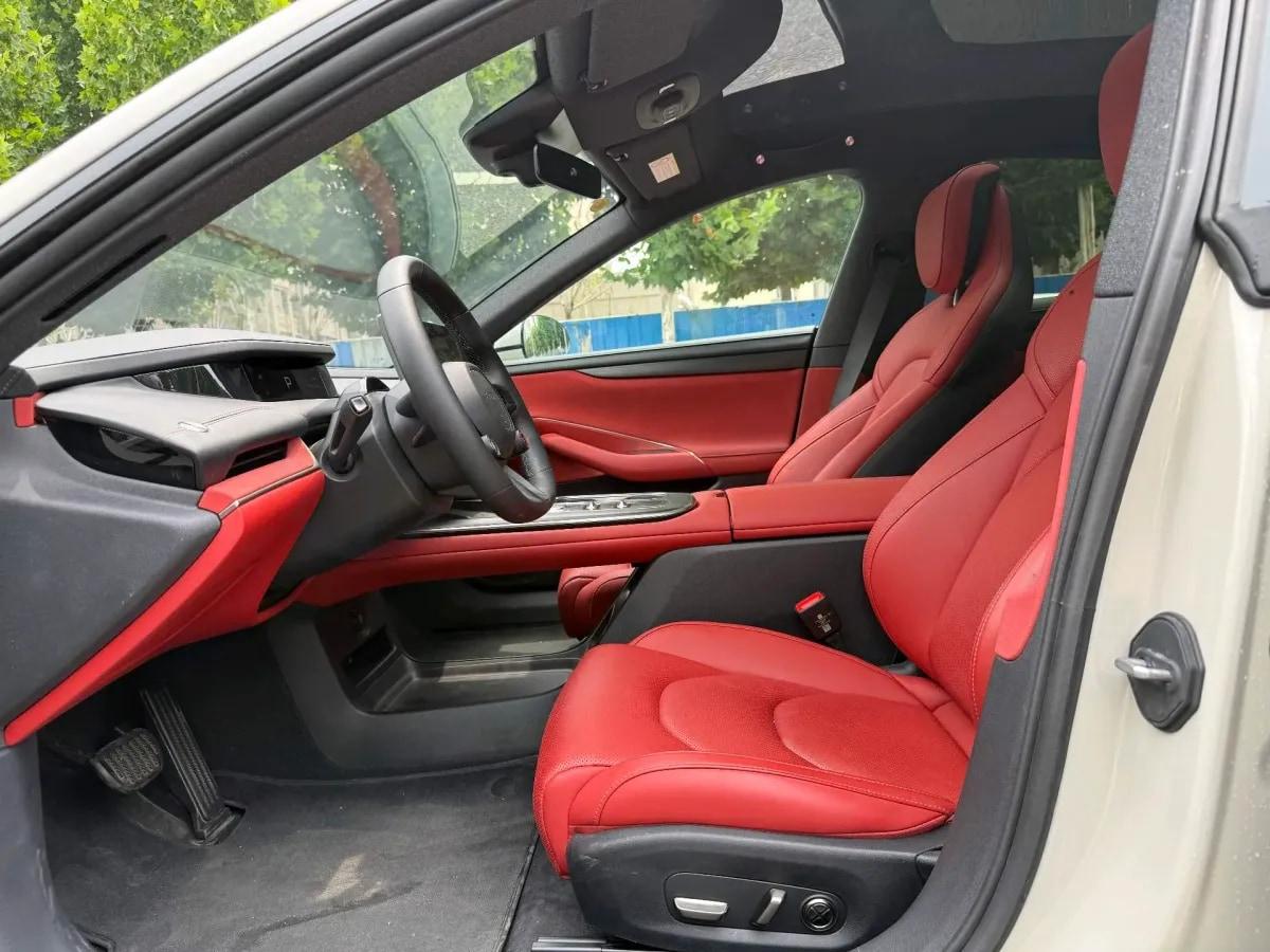 2024 Xiaomi SU7 BEV 73.6KWH image 8