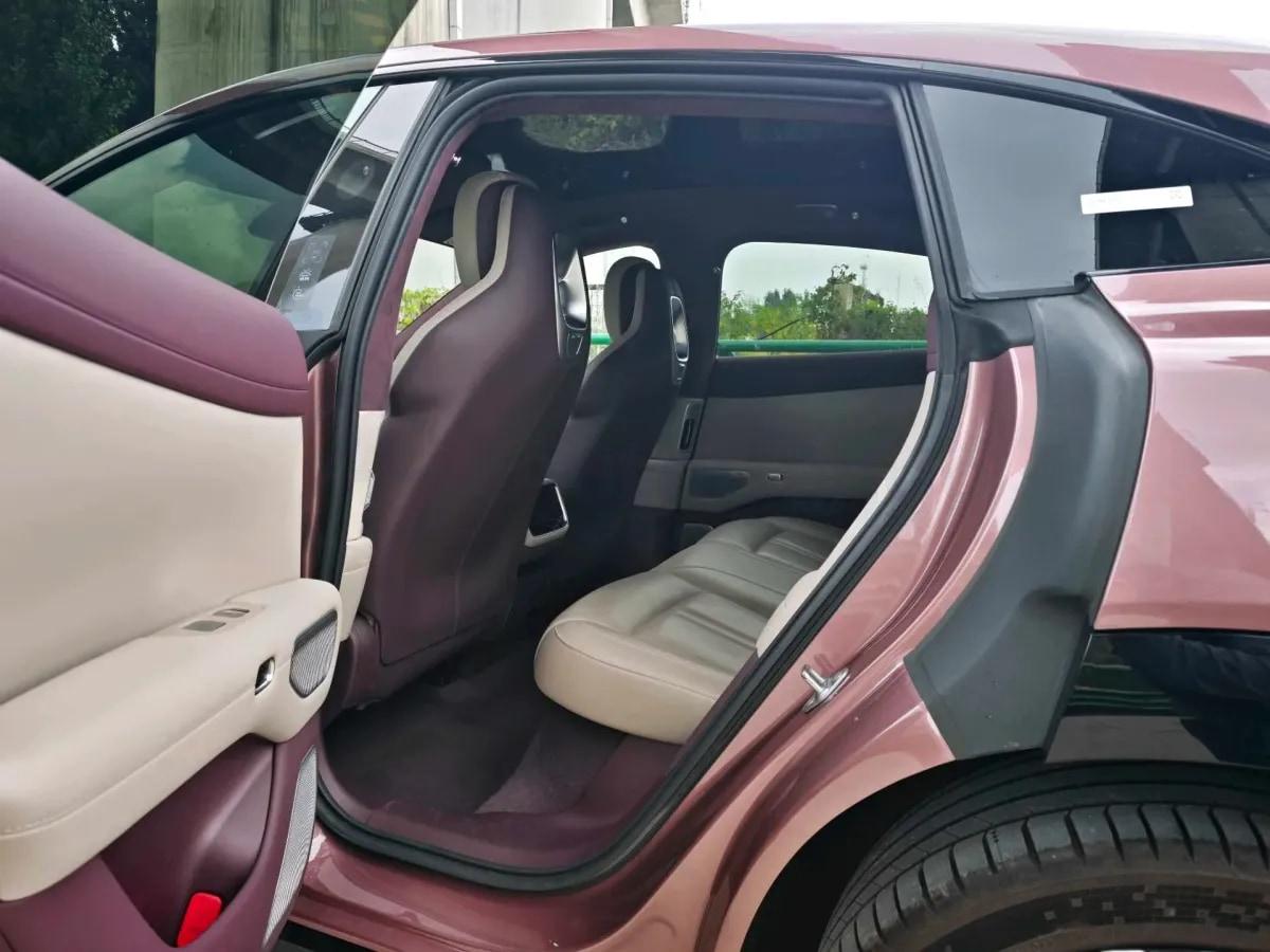 2025 Xiaomi YU7 BEV 101.7KWH image 8