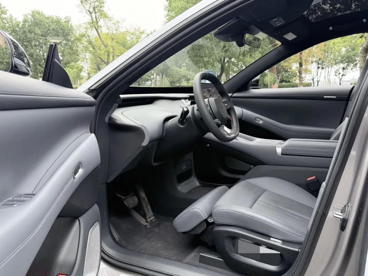 2025 Xiaomi YU7 BEV 96.3KWH 835km image 8