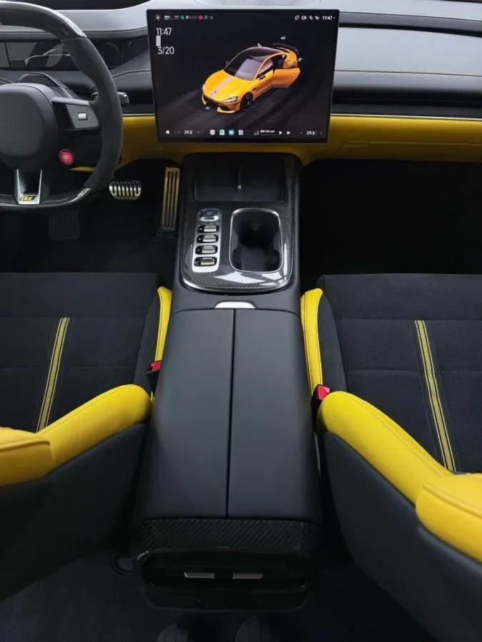 2025 Xiaomi SU7 Ultra BEV 93.7KWH image 8