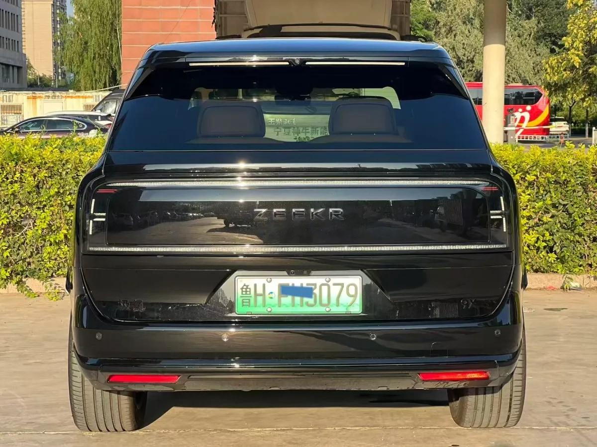 2025 Zeekr 9X 2.0T 279HP L4 1DHT PHEV image 8