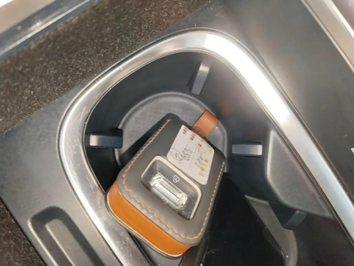 2025 Zeekr 9X 2.0T 279HP L4 1DHT PHEV 70KWH 355km image 8