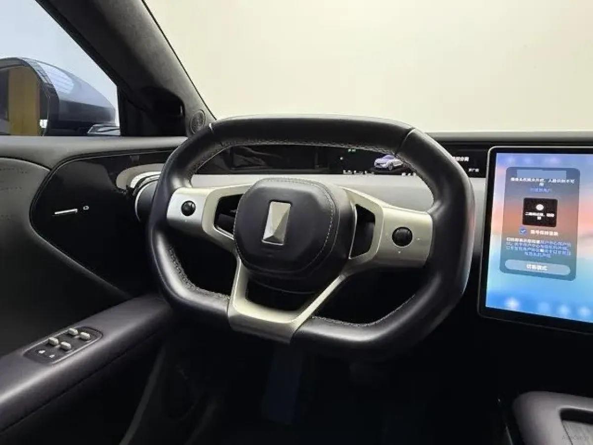 2024 Avatr 07 1.5T 156HP L4 REEV 39.05KWH 230km image 8