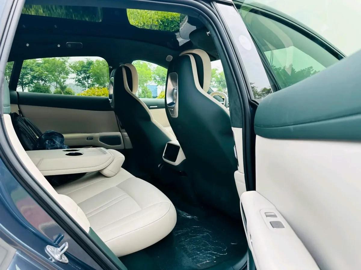 2025 Xiaomi YU7 BEV 101.7KWH image 8