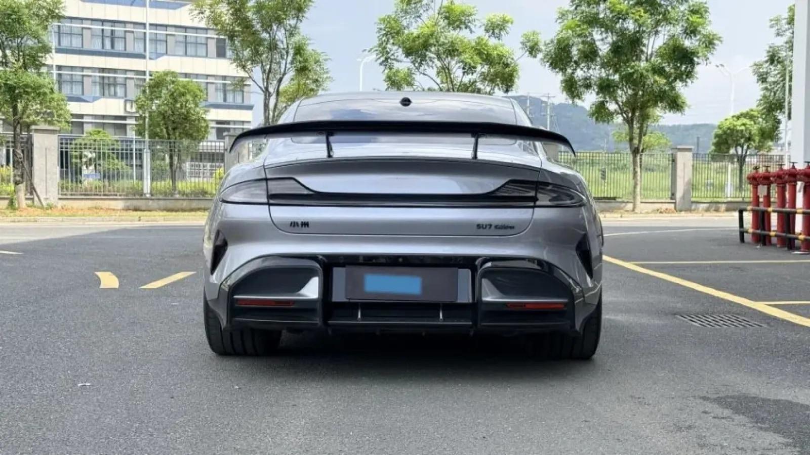 2025 Xiaomi SU7 Ultra BEV 93.7KWH 630km image 8