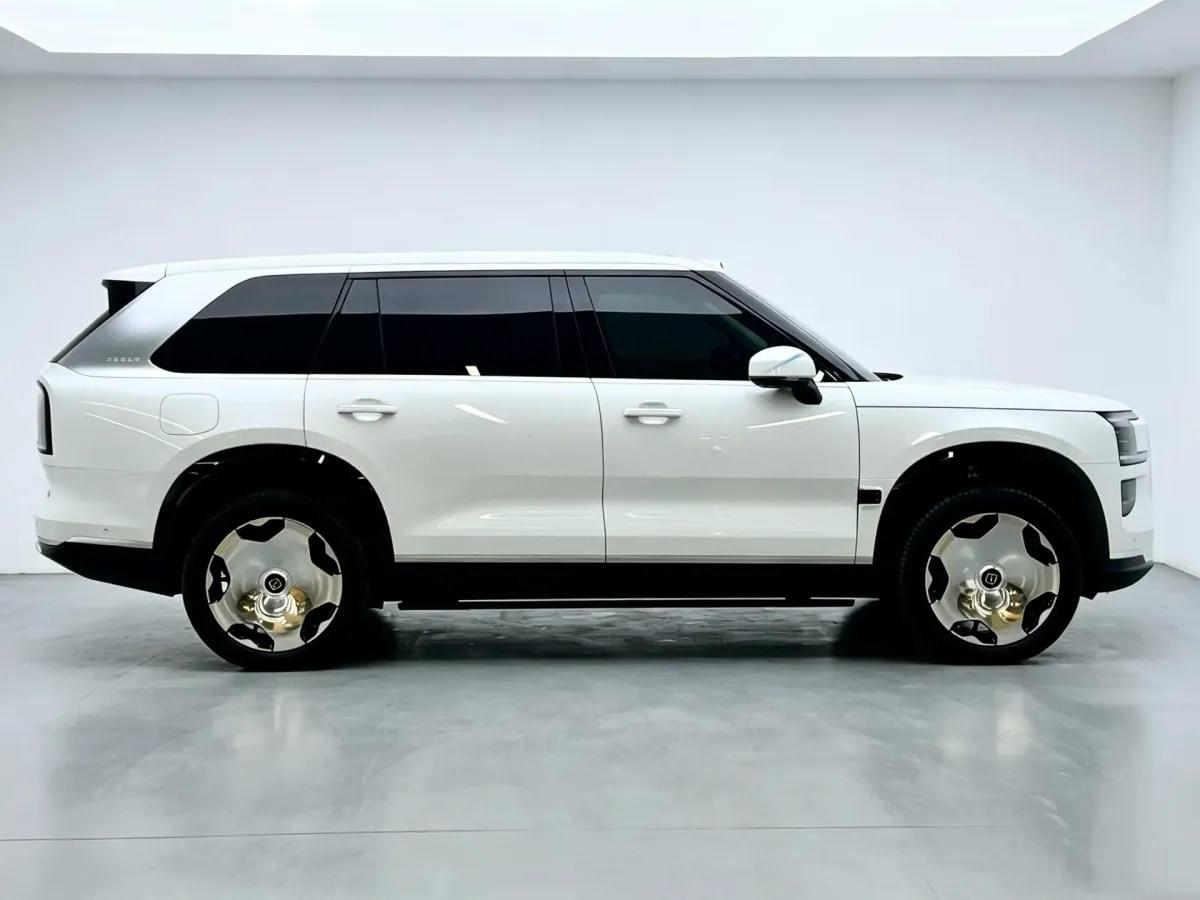 2025 Zeekr 9X 2.0T 279HP L4 1DHT PHEV 70KWH 355km image 8