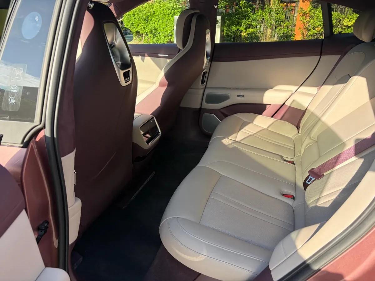 2025 Xiaomi YU7 BEV 101.7KWH 760km image 8