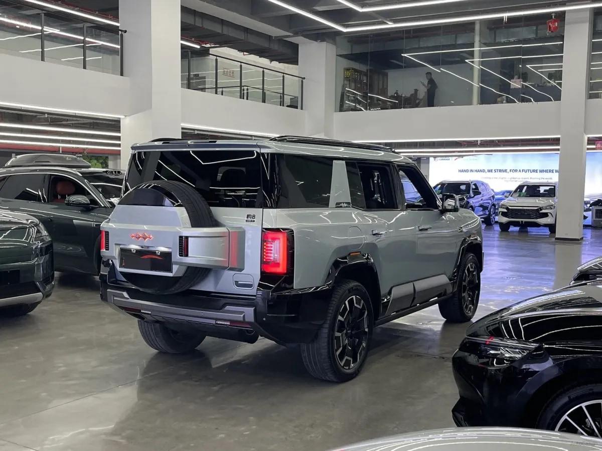 2025 FangChengBao Bao 8 2.0T 245HP L4 E-CVT PHEV 36.8KWH image 8
