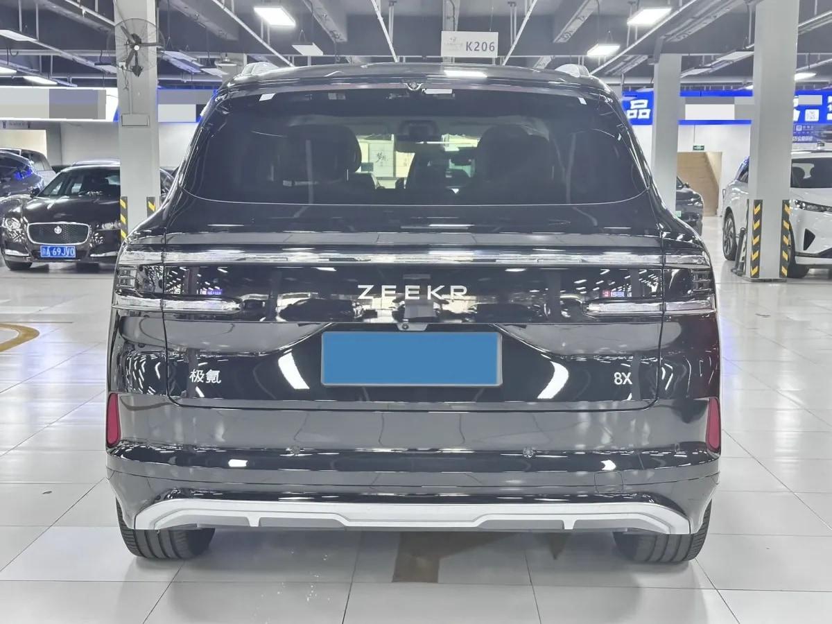 2026 Zeekr 8X 2.0T 279HP L4 1DHT PHEV 55KWH 320km image 8