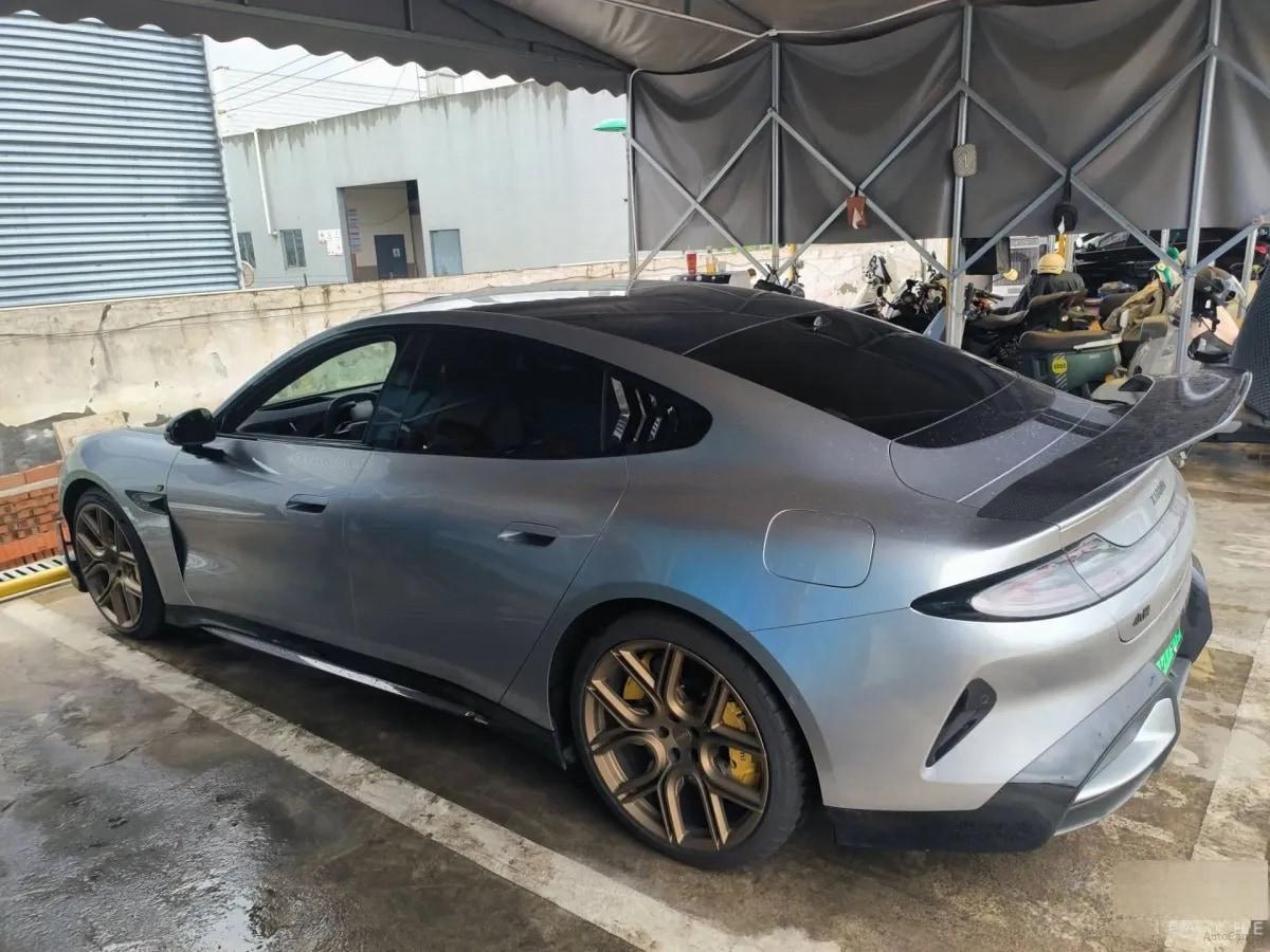 2025 Xiaomi SU7 Ultra BEV 93.7KWH image 8