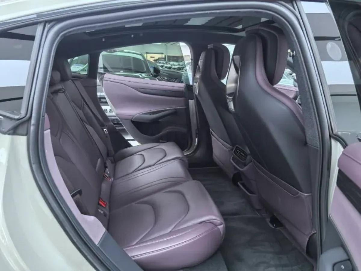 2024 Xiaomi SU7 BEV 94.3KWH 830km image 8