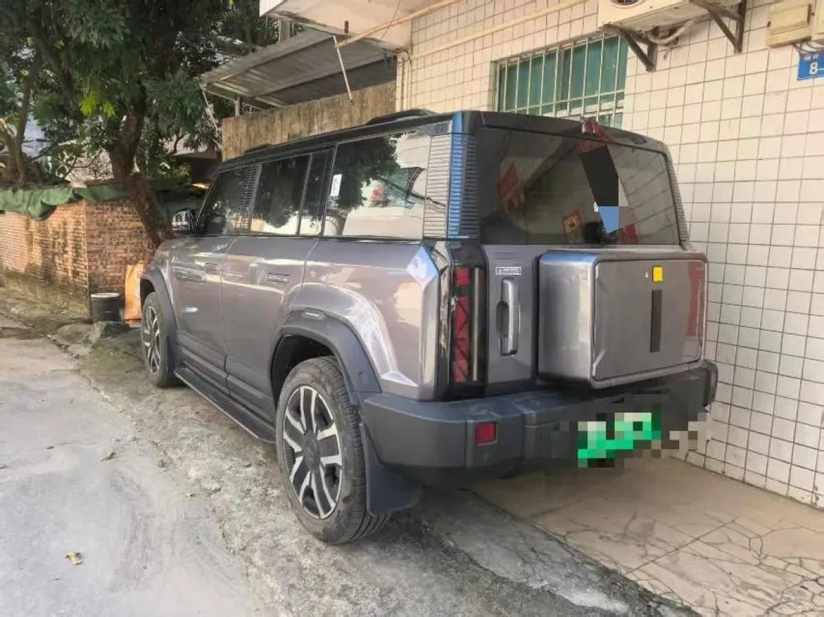 2024 iCAR iCAR 03 BEV 65.69KWH 472km image 8