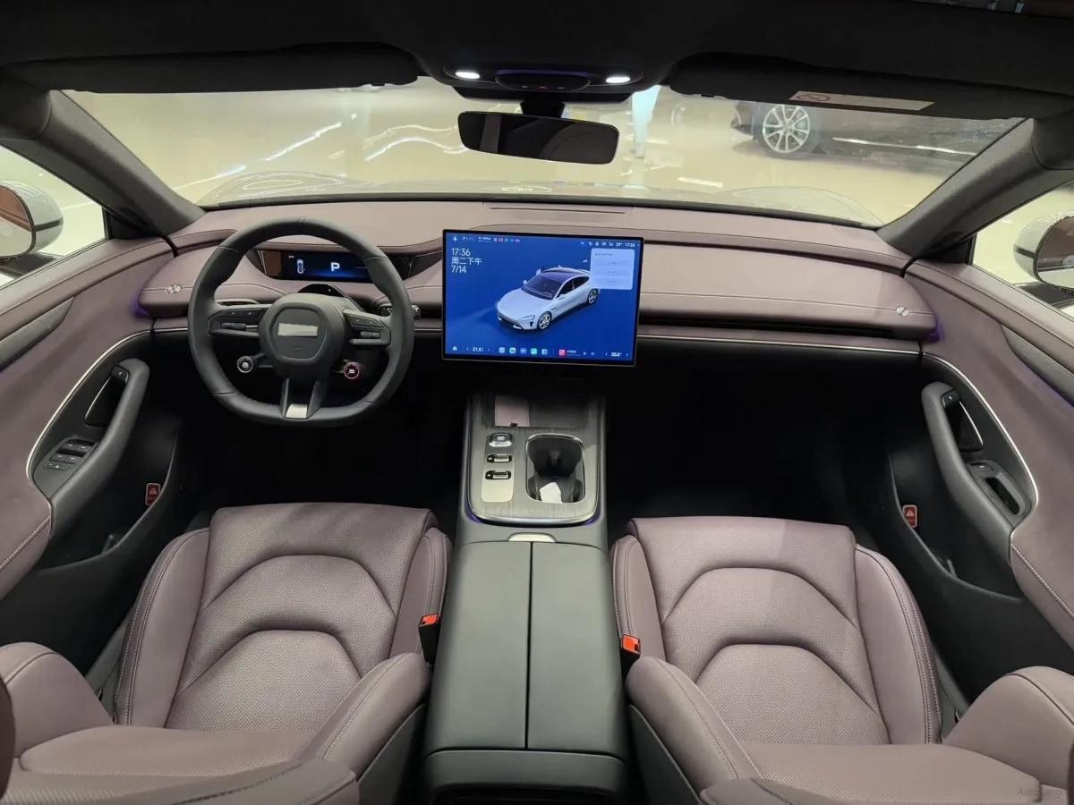 2024 Xiaomi SU7 BEV 73.6KWH image 8