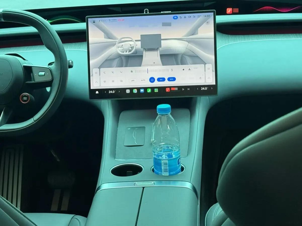 2025 Xiaomi YU7 BEV 96.3KWH 835km image 8