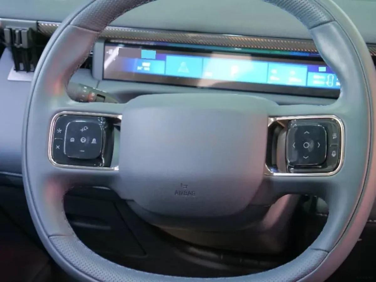 2025 LYNK&CO 900 2.0T 254HP L4 3DHT PHEV 52.38KWH 280km image 8