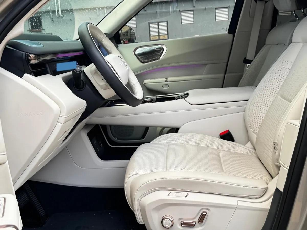 2025 LYNK&CO 900 2.0T 254HP L4 3DHT PHEV 52.38KWH 280km image 8