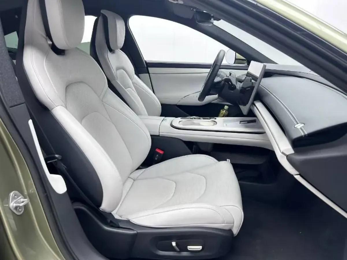 2024 Xiaomi SU7 BEV 73.6KWH image 8