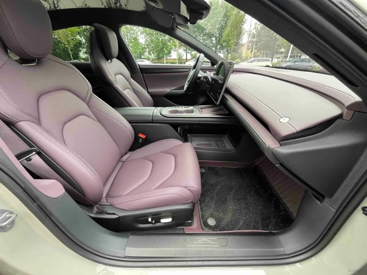 2024 Xiaomi SU7 BEV 73.6KWH 700km image 8
