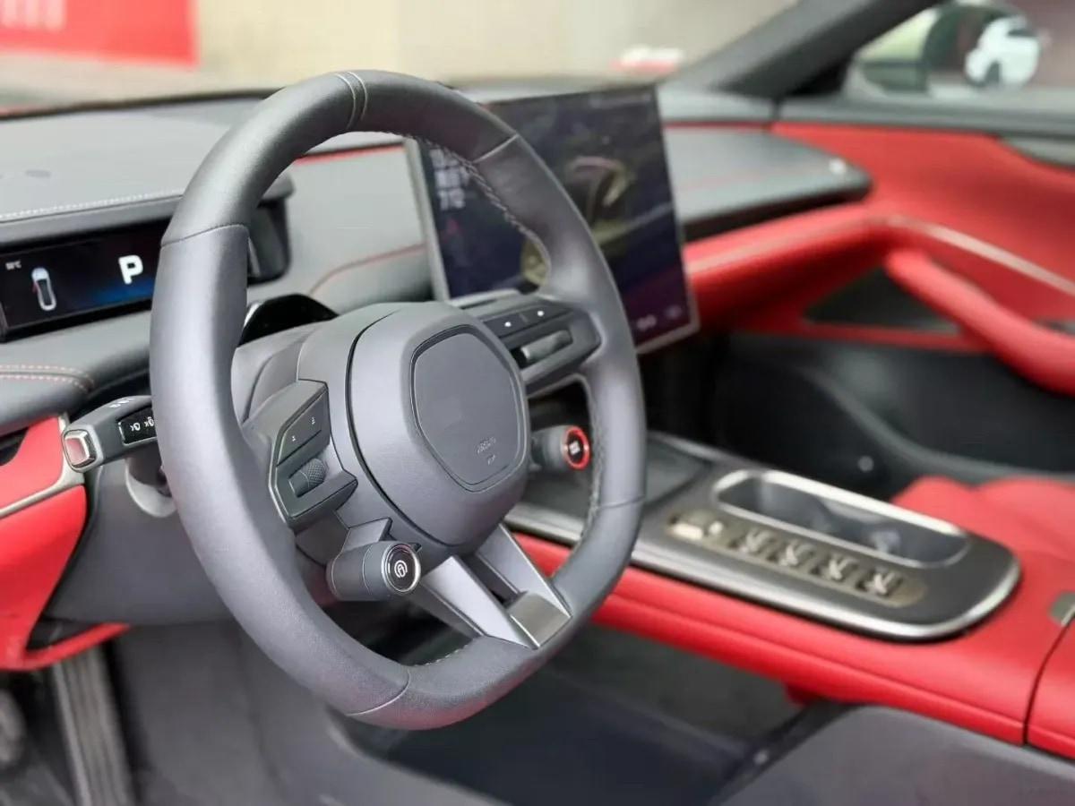 2024 Xiaomi SU7 BEV 94.3KWH image 8