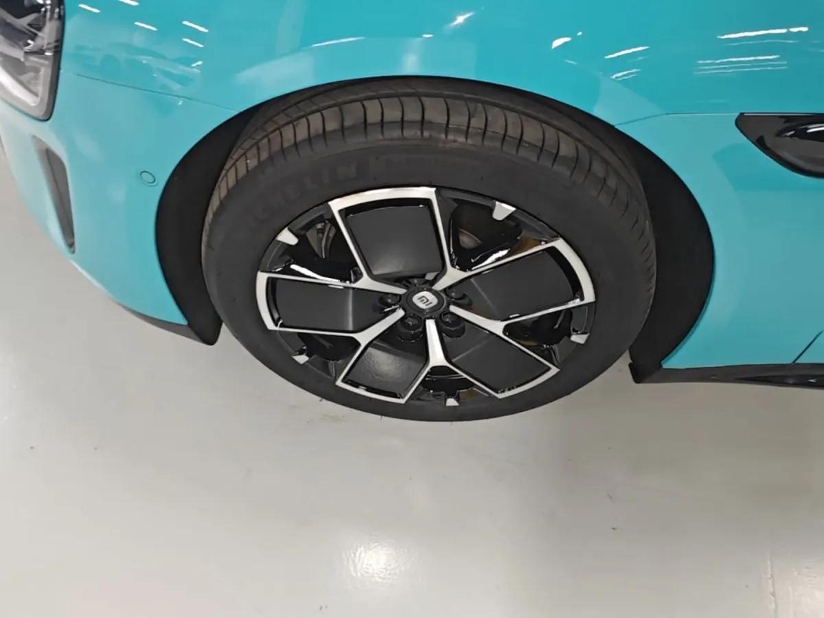 2024 Xiaomi SU7 BEV 73.6KWH 700km image 8
