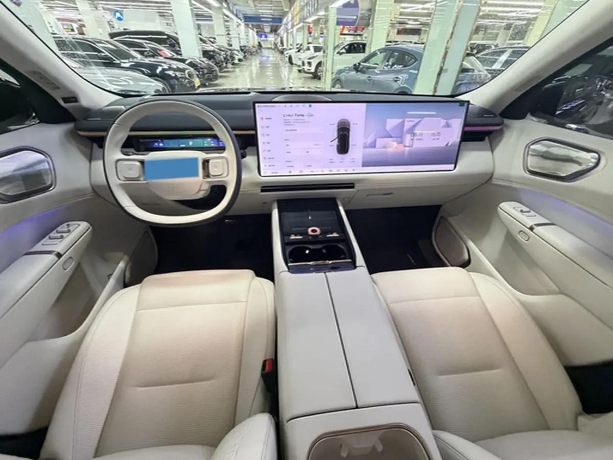 2025 LYNK&CO 900 1.5T 190HP L4 3DHT PHEV 44.85KWH 220km image 8