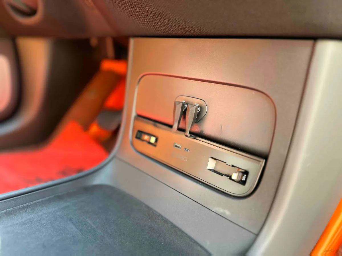 2025 Xiaomi YU7 BEV image 9