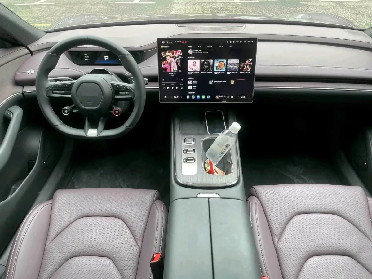 2024 Xiaomi SU7 BEV 94.3KWH image 9