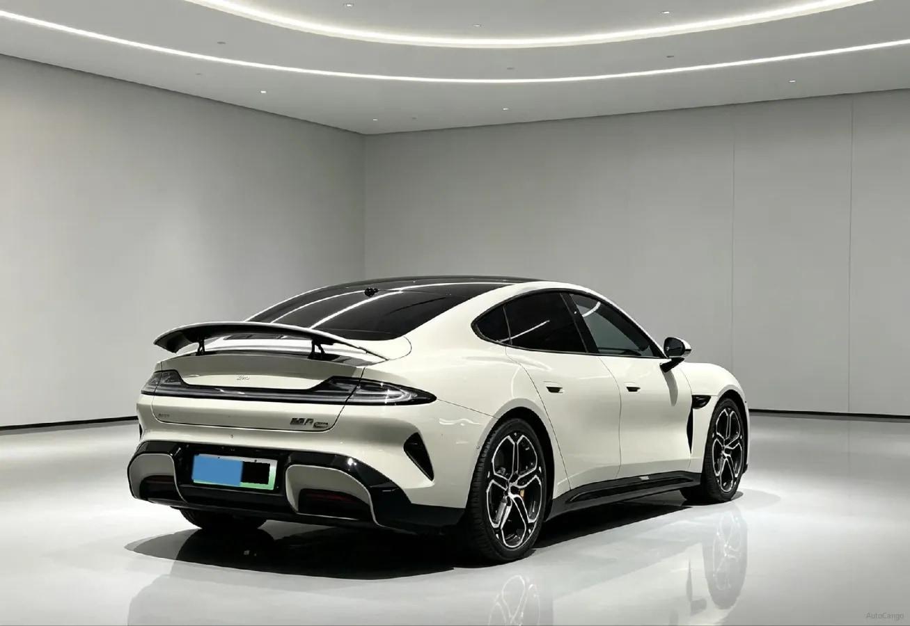 2024 Xiaomi SU7 BEV 101KWH image 9