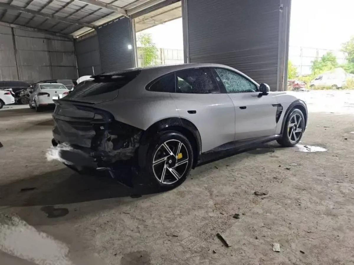 2025 Xiaomi YU7 BEV 96.3KWH 835km image 9