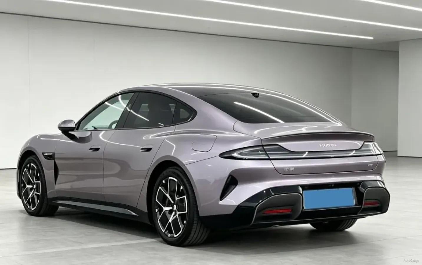 2024 Xiaomi SU7 BEV 73.6KWH 700km image 9