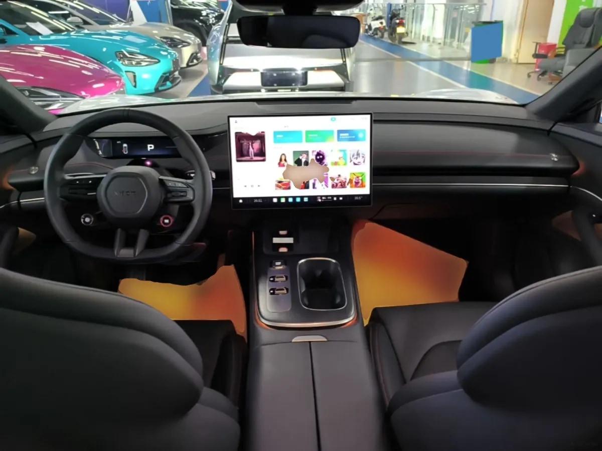 2024 Xiaomi SU7 BEV 73.6KWH 700km image 9