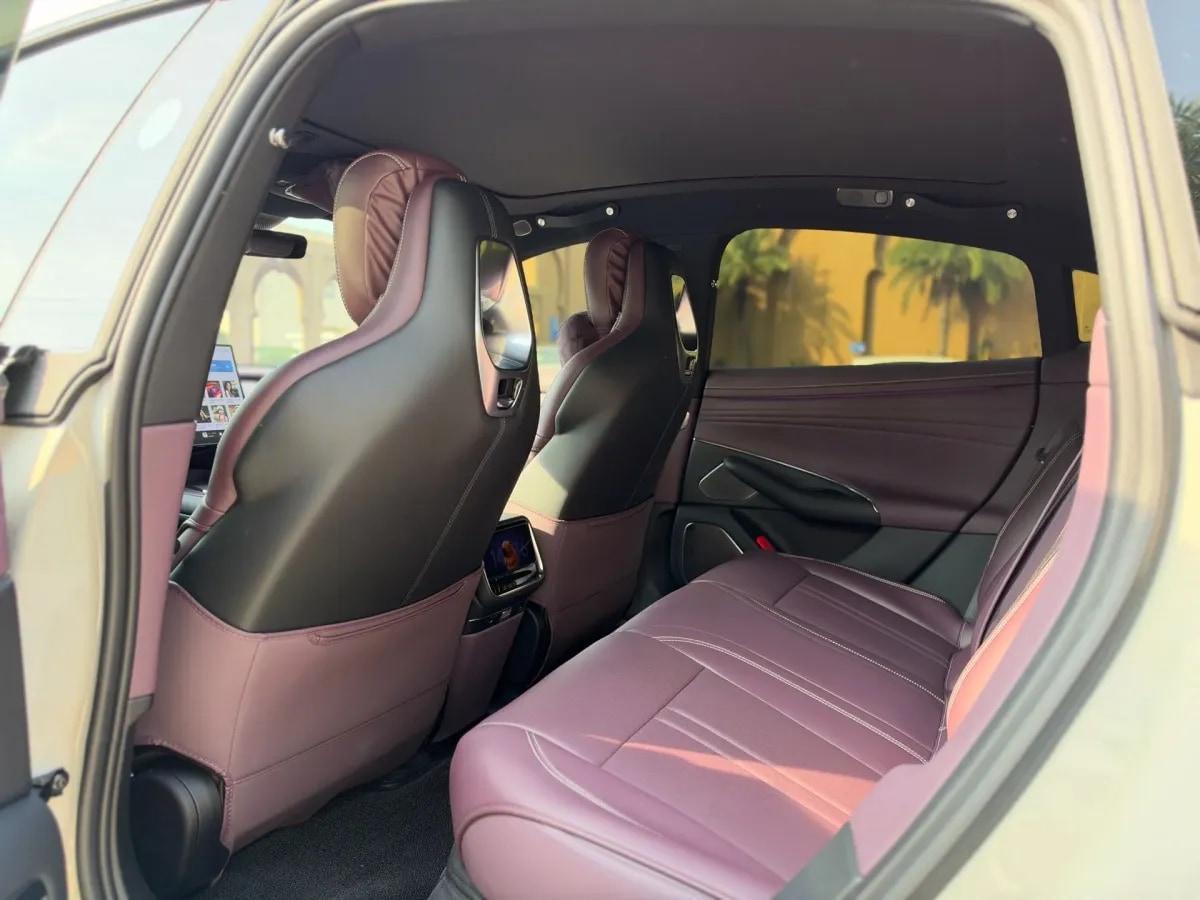 2026 Xiaomi SU7 BEV 73KWH 720km image 9