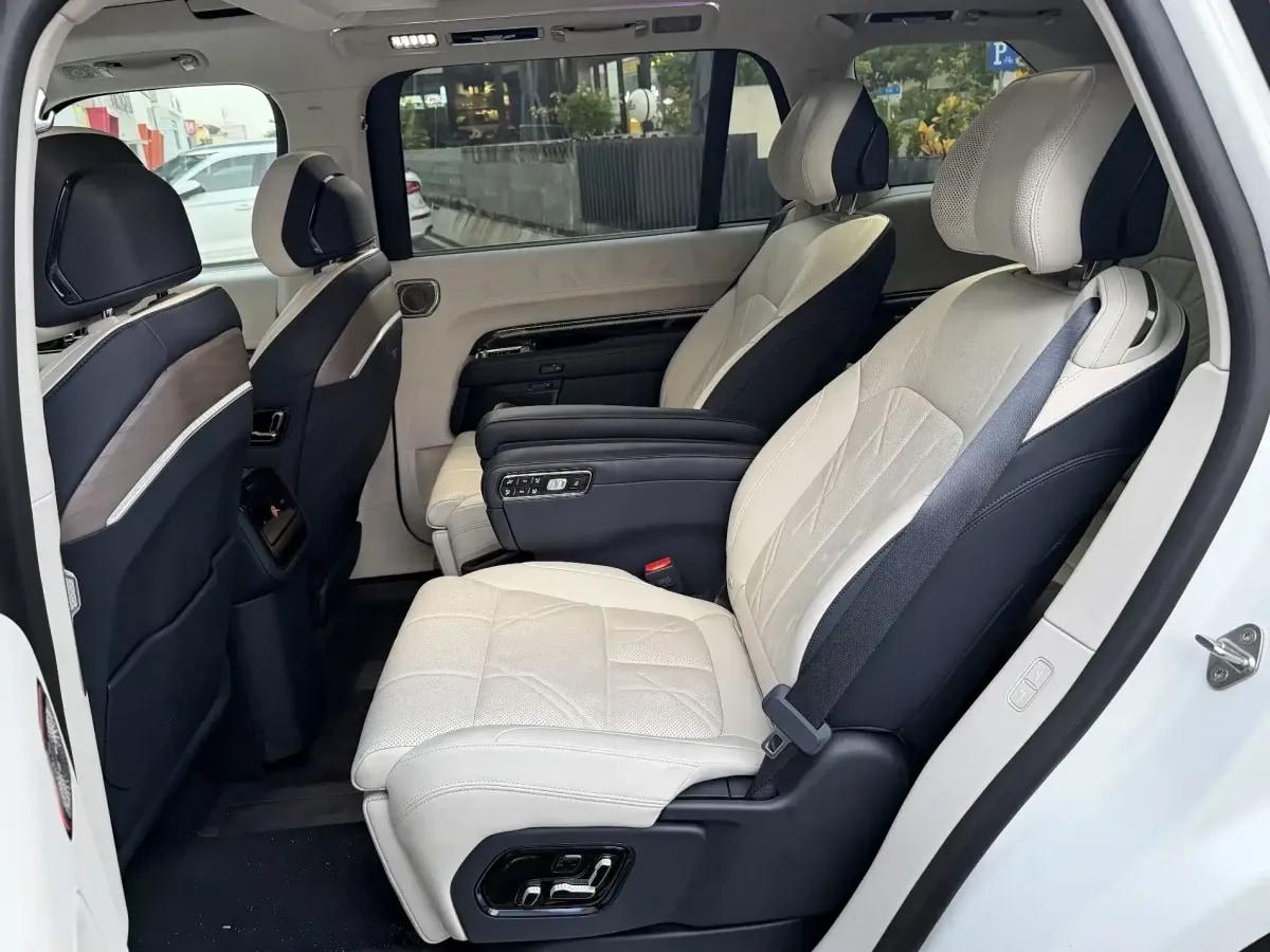 2025 Zeekr 9X 2.0T 279HP L4 1DHT PHEV 70KWH 380km image 9