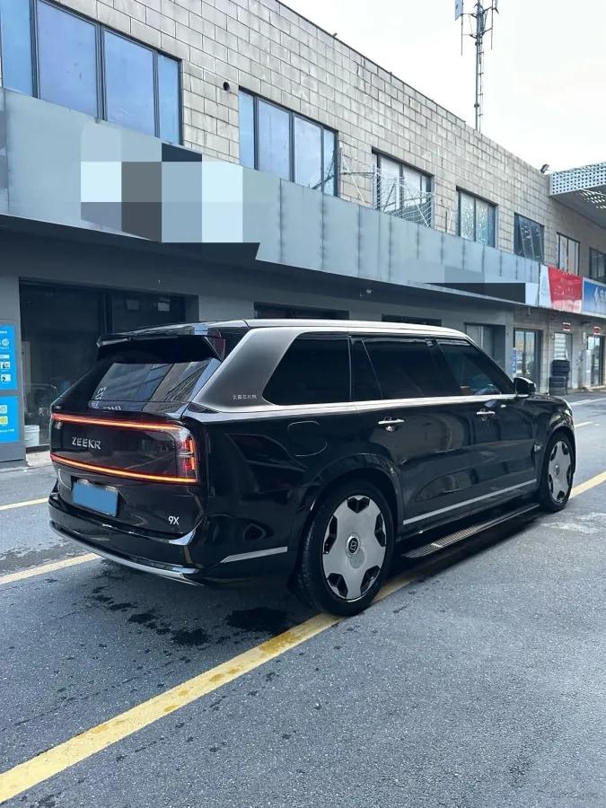 2025 Zeekr 9X 2.0T 279HP L4 1DHT PHEV image 9