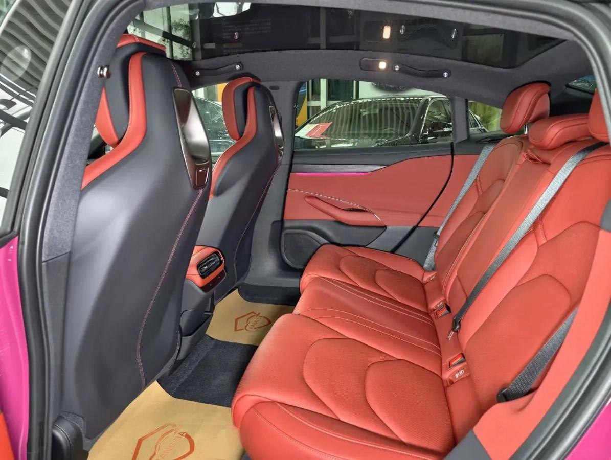 2024 Xiaomi SU7 BEV 73.6KWH 700km image 9