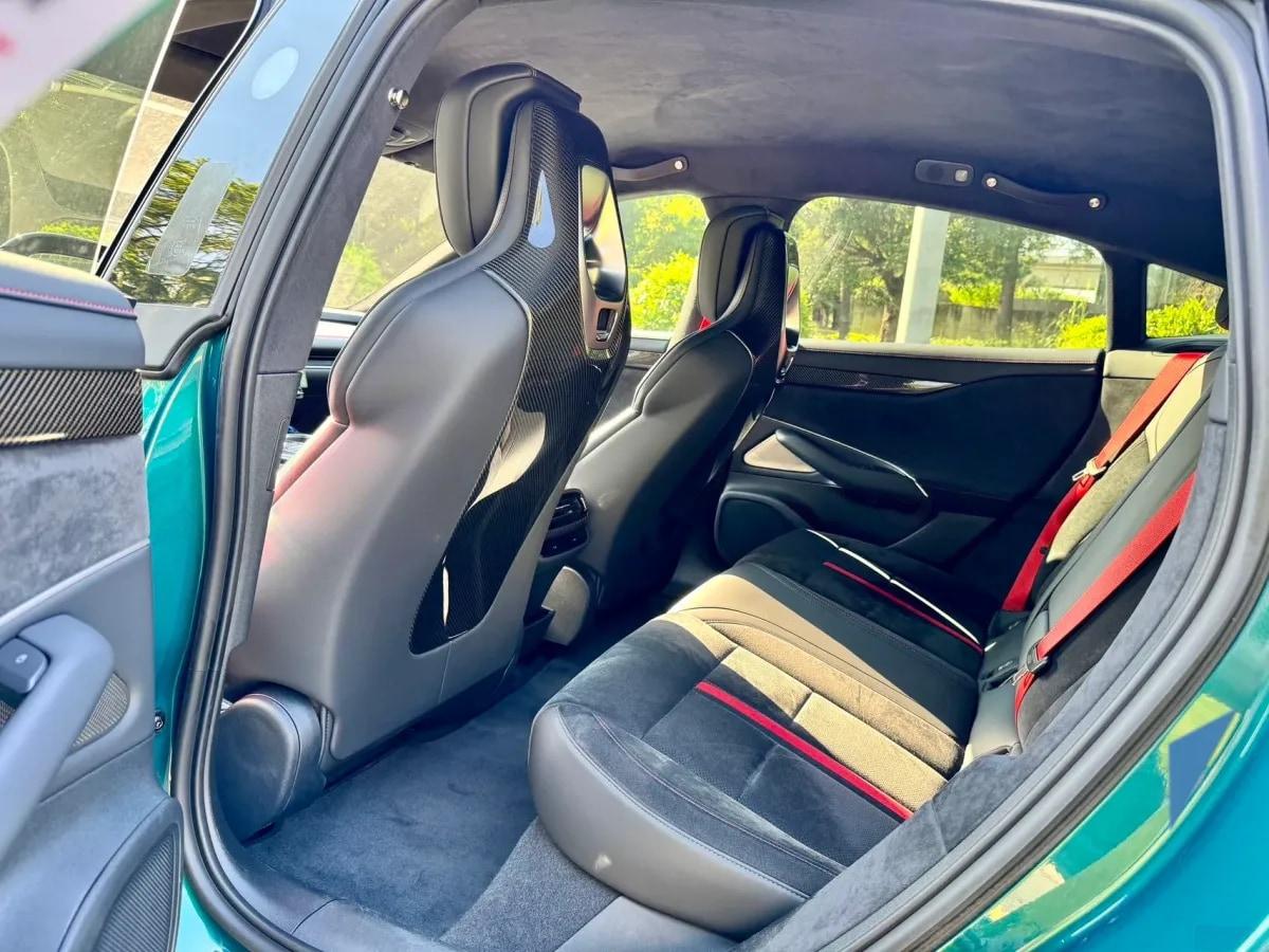2025 Xiaomi SU7 Ultra BEV 93.7KWH 630km image 9