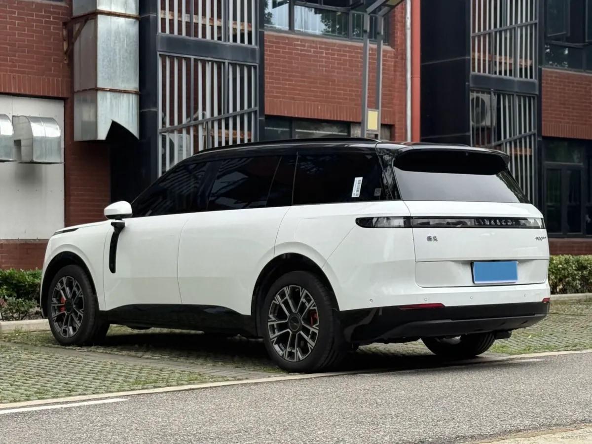 2025 LYNK&CO 900 2.0T 254HP L4 3DHT PHEV 52.38KWH 280km image 9