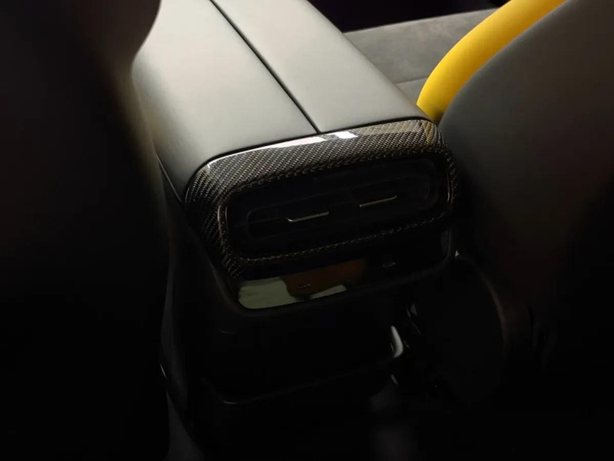2025 Xiaomi SU7 Ultra BEV 93.7KWH 630km image 9
