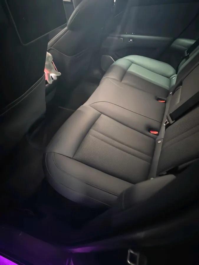 2025 Xiaomi YU7 BEV 101.7KWH image 9