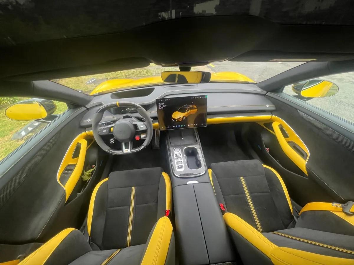 2025 Xiaomi SU7 Ultra BEV 93.7KWH 630km image 9